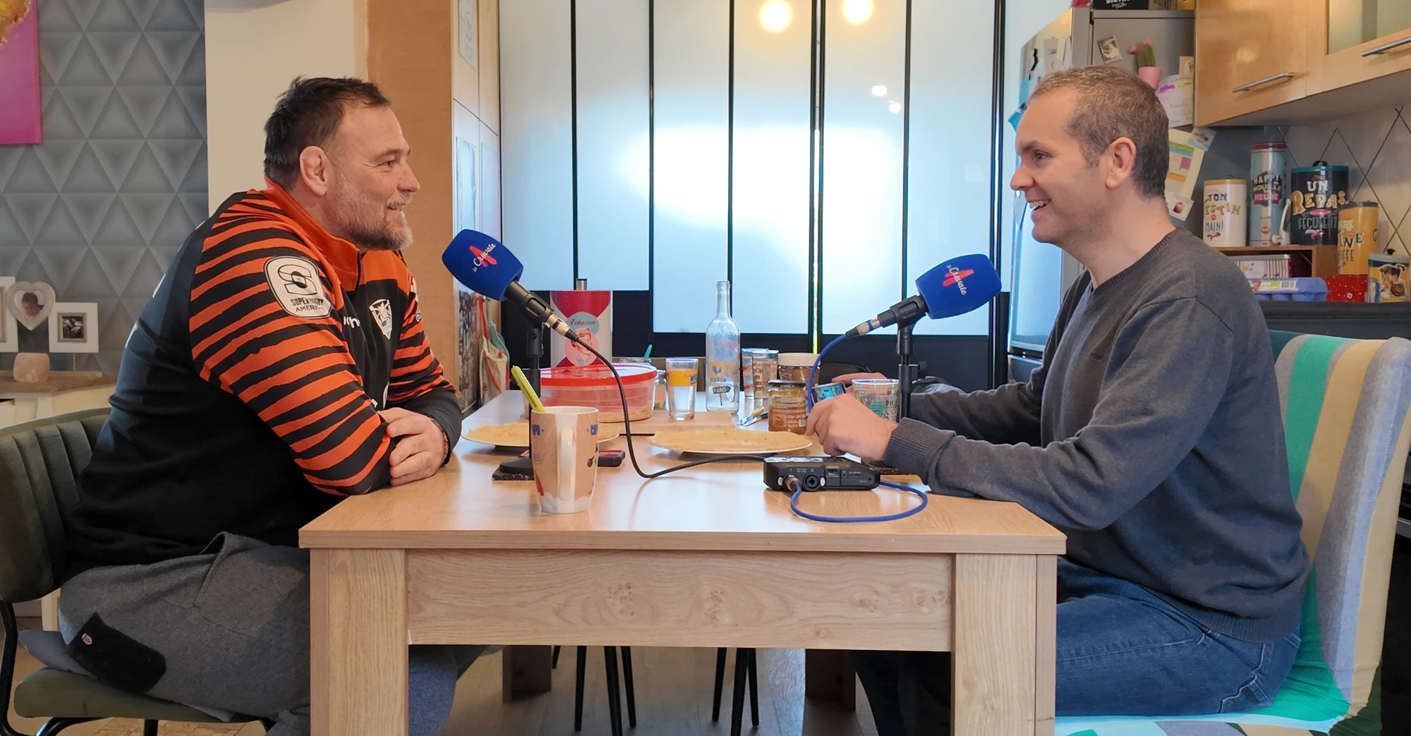 David Gérard et Yohan pendant leur rencontre pour le podcast La Cravate.